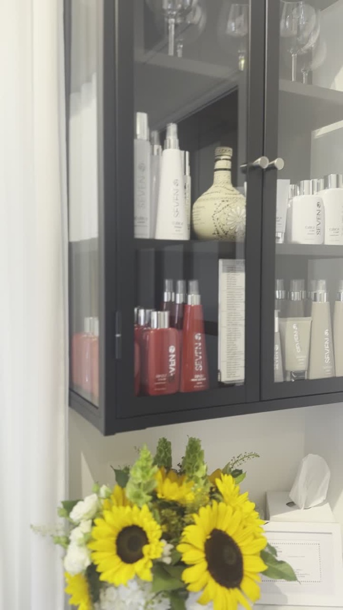 Product cabinet with sunflowers
